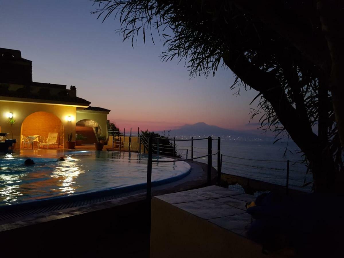 Apartmán Iris House Agnone Bagni Exteriér fotografie